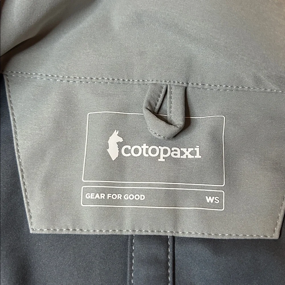 Cotopaxi Gray Women's Kinsa Soft shell Jacket. Size Small. NEW. Gray